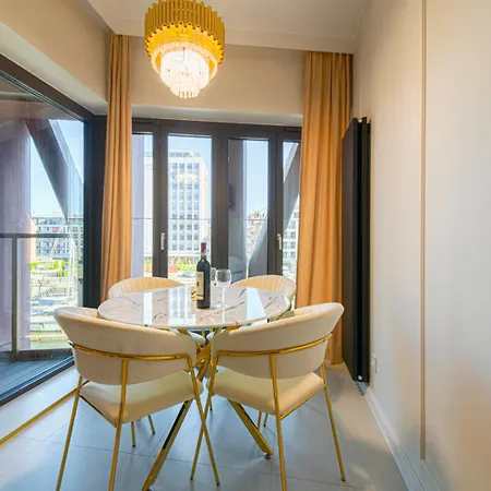 Prestige View Motlawa Apartment Danzig